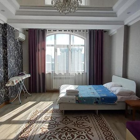879 Apartment In Bishkek Exterior photo